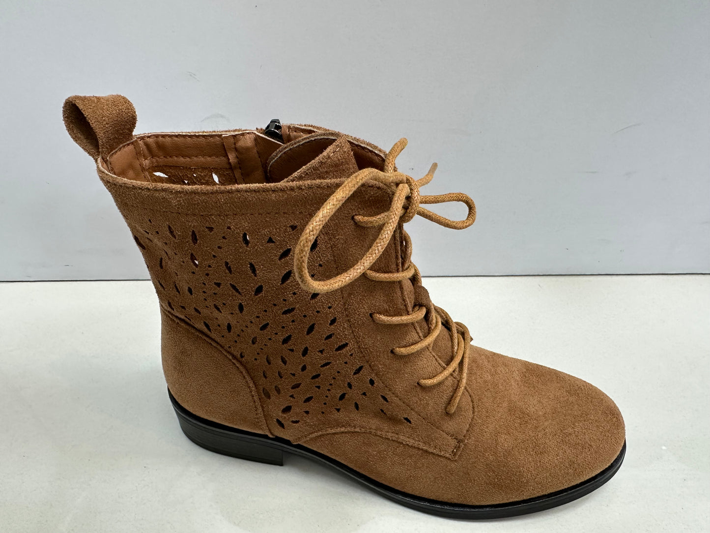 Eleganckie Buty Damske D7252 (36-41,12par)