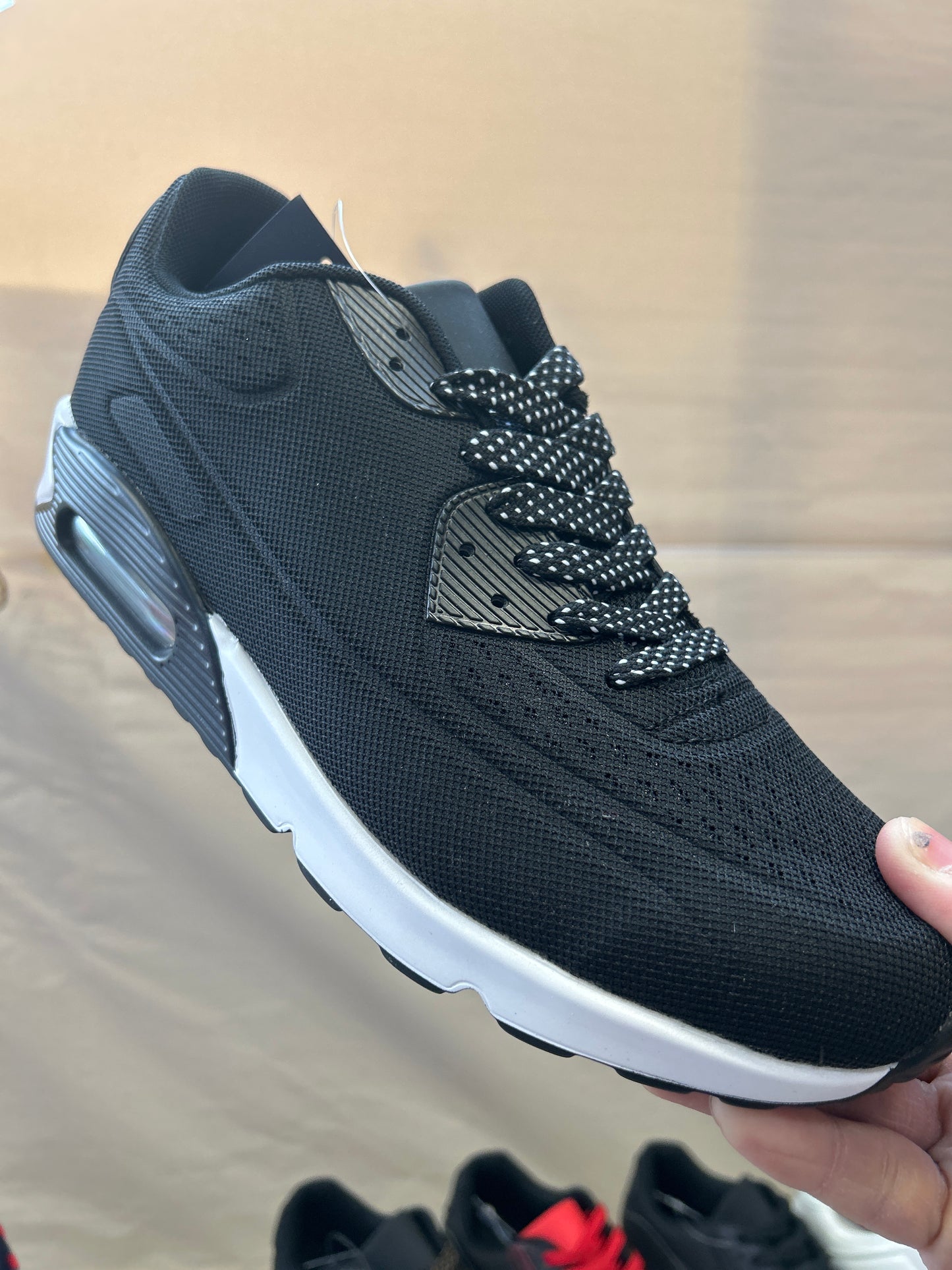 Buty Sportowe Męskie U711-1 (41-46,12par)