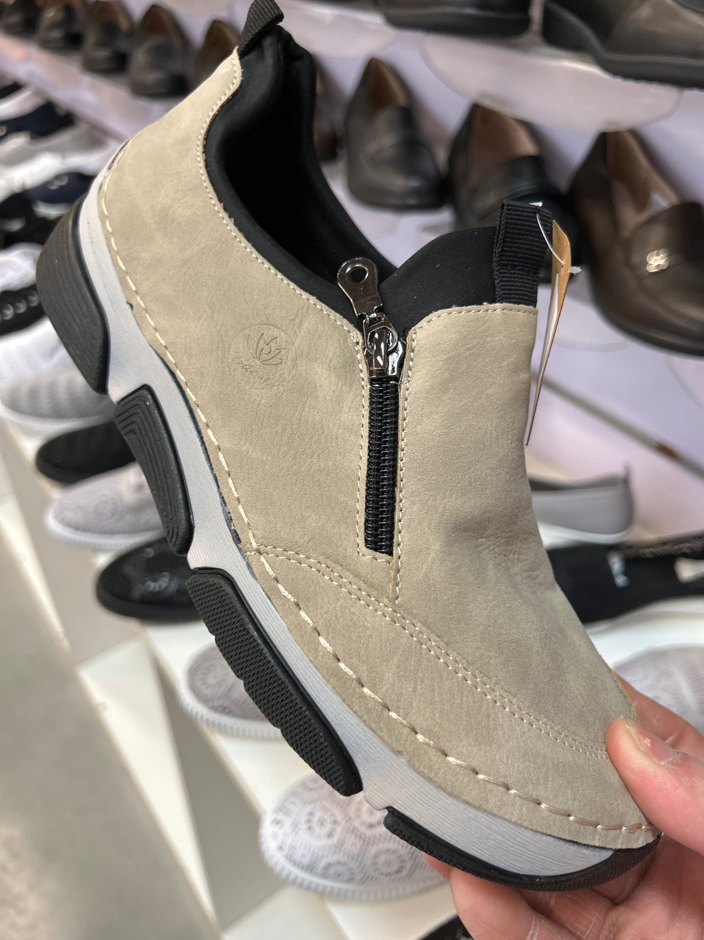 Buty Sportowe Damskie 9006-7 (36-41,12par)