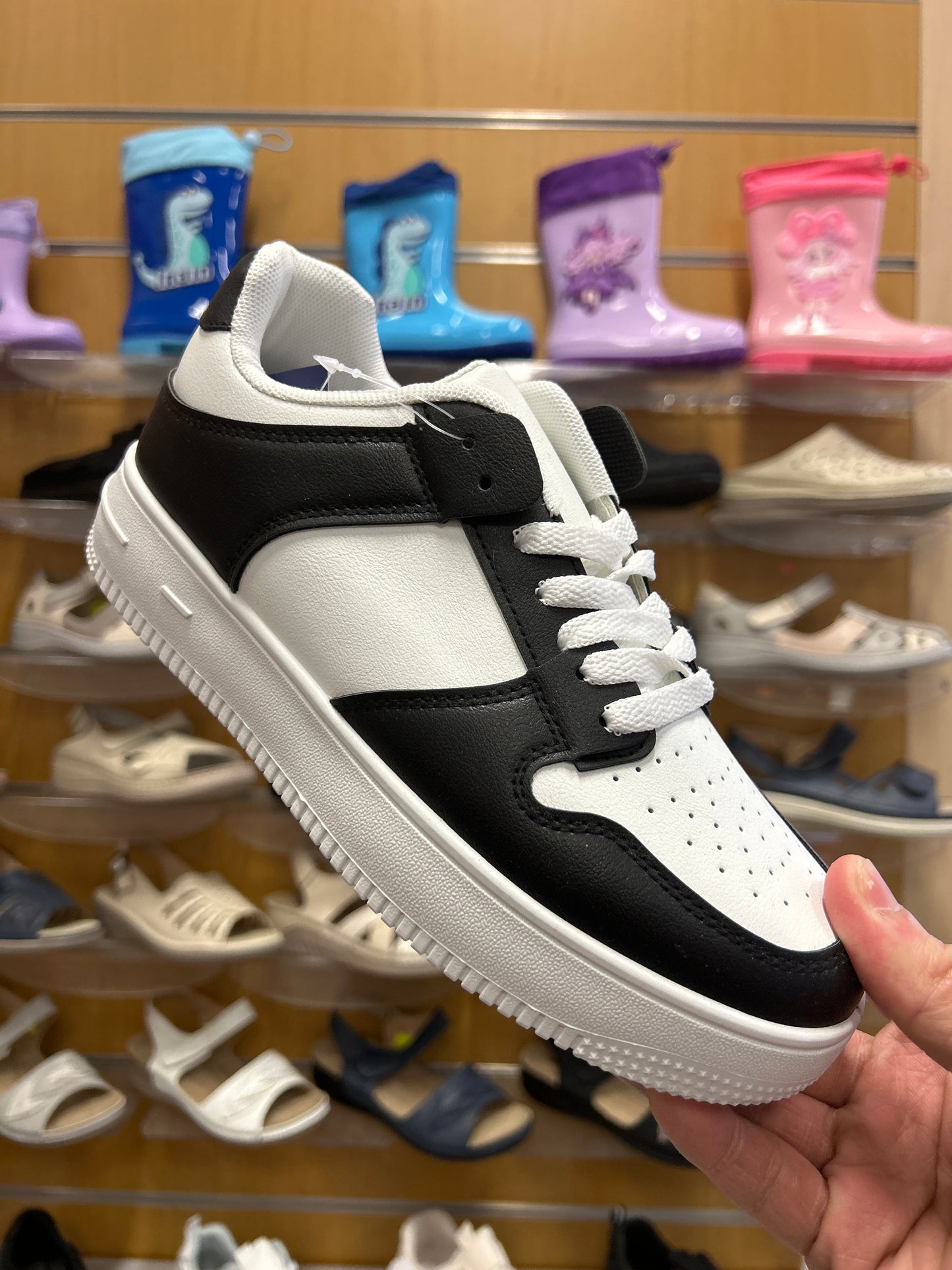 Buty Sportowe Damskie D2562-4 (36-41)