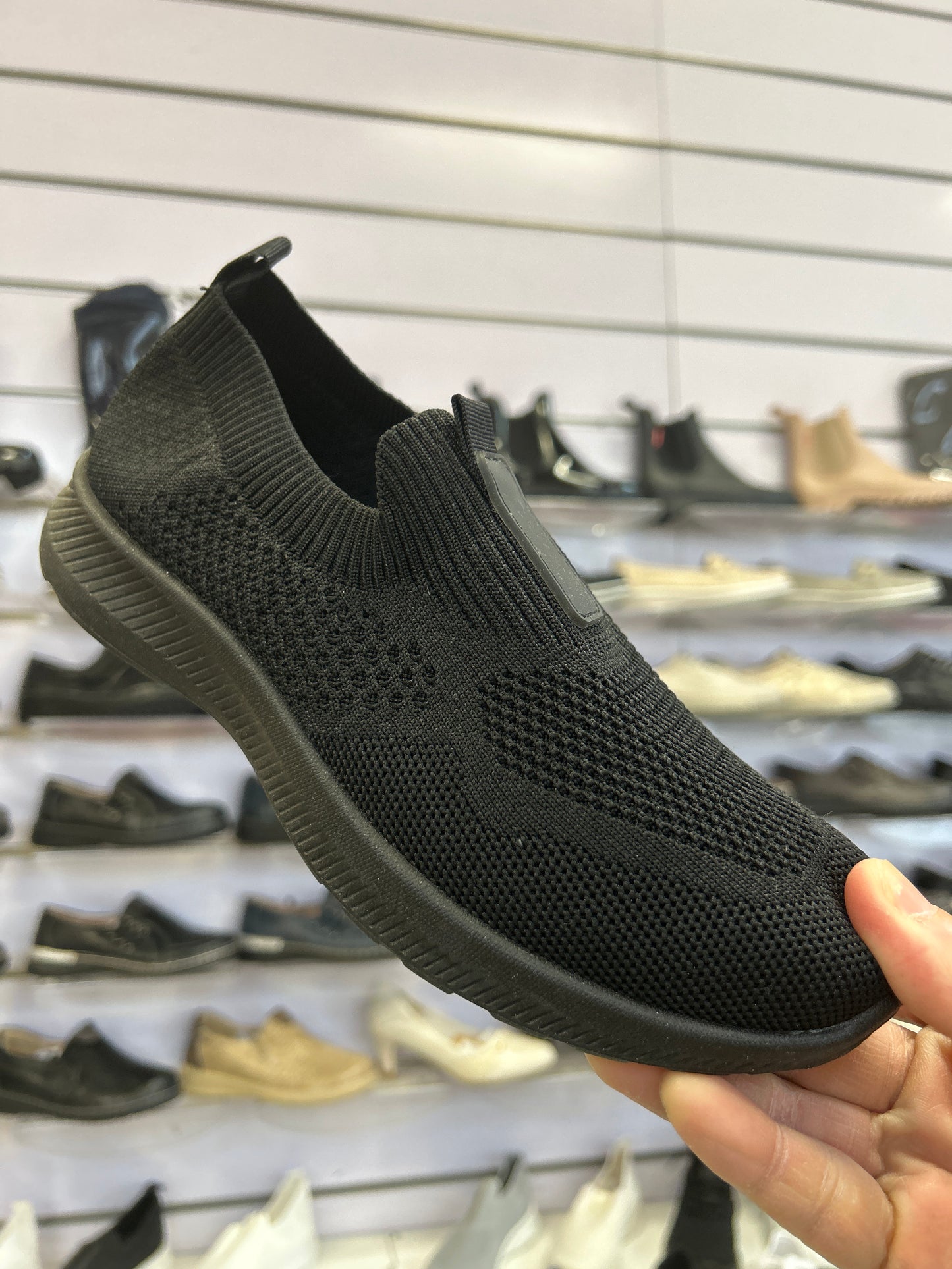 Buty Sportowe Damskie D24003-21 (36-41,12par)