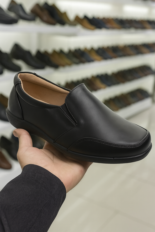 Półbuty Damskie D65-30 (37-42,12Par)