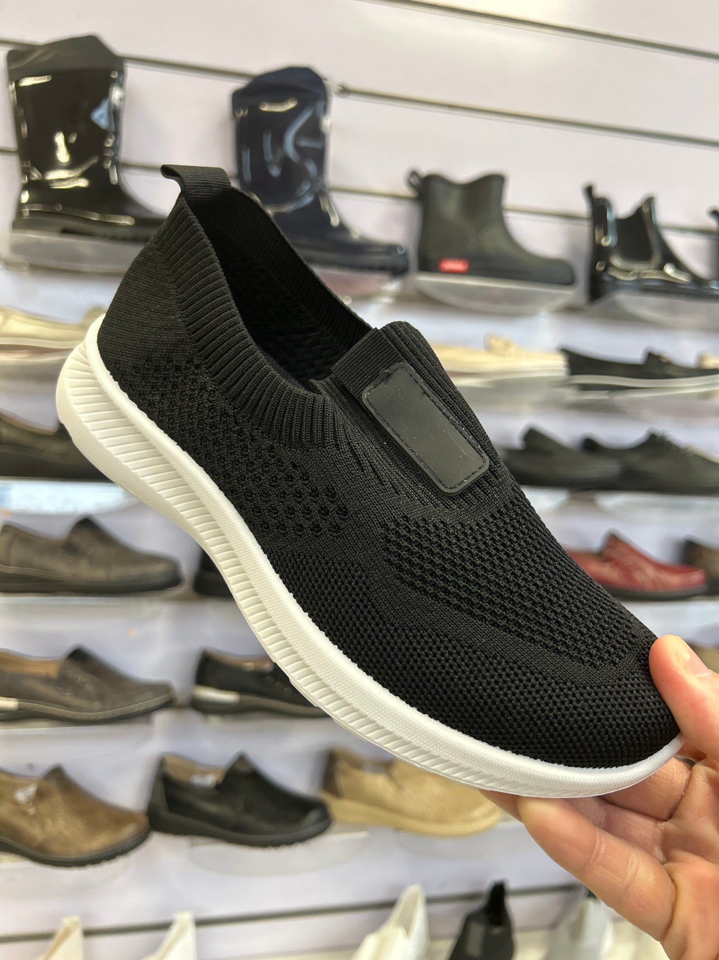 Buty Sportowe Damskie D24003-1 (36-41,12par)