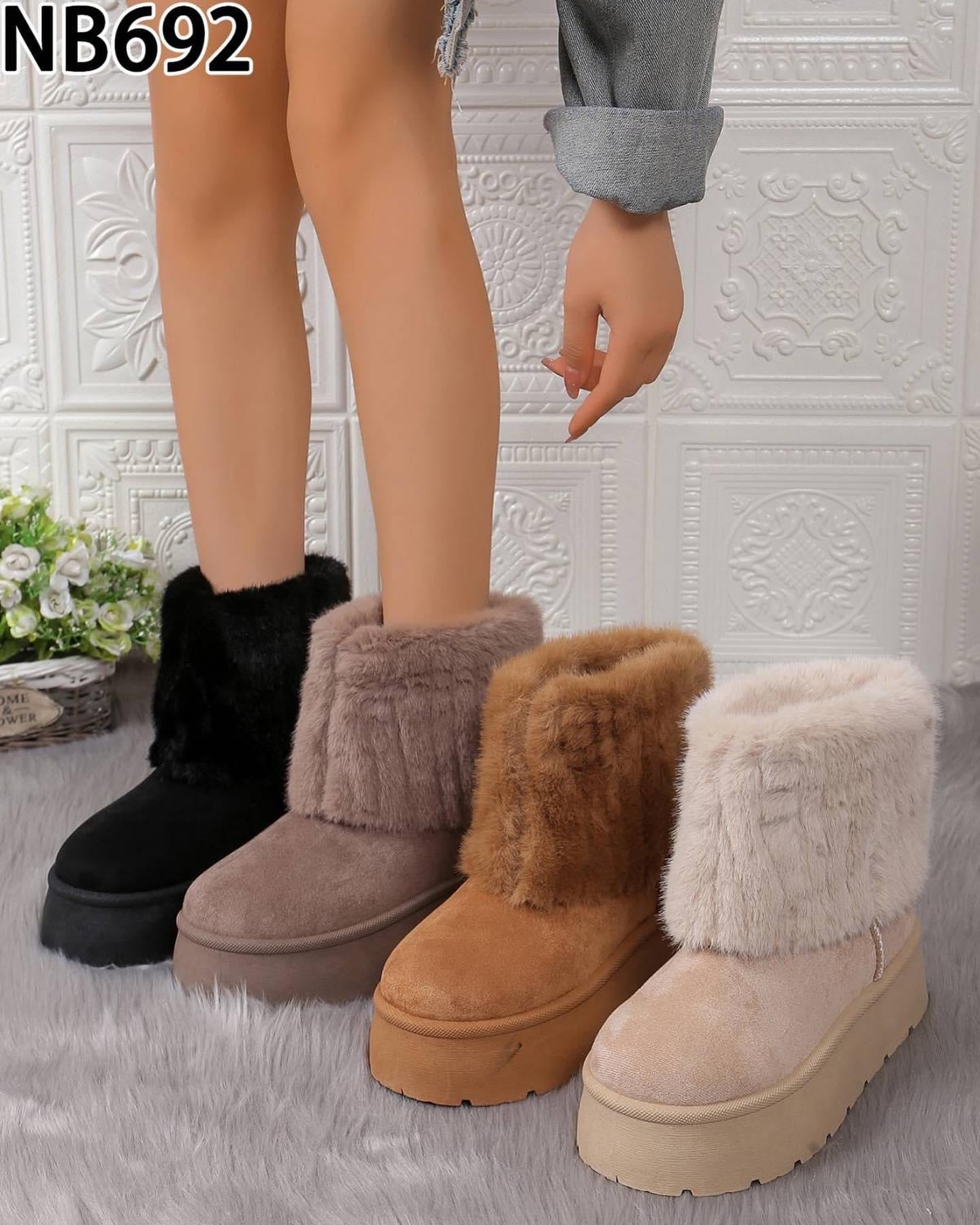 Botki damskie NB692 CAMEL