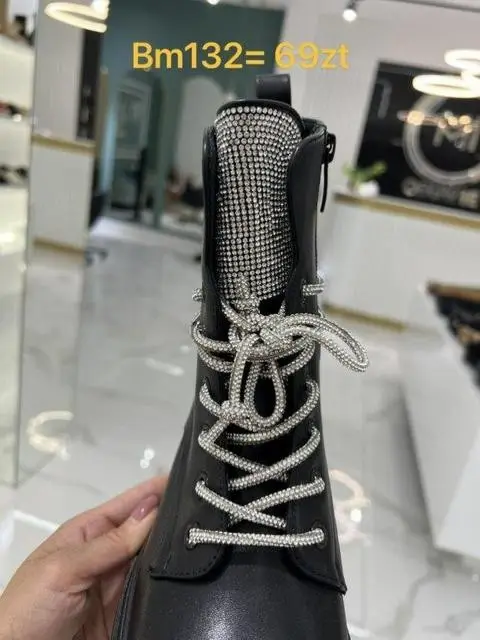 Botki na płaskim (36-41, 12par) BM132 BLACK