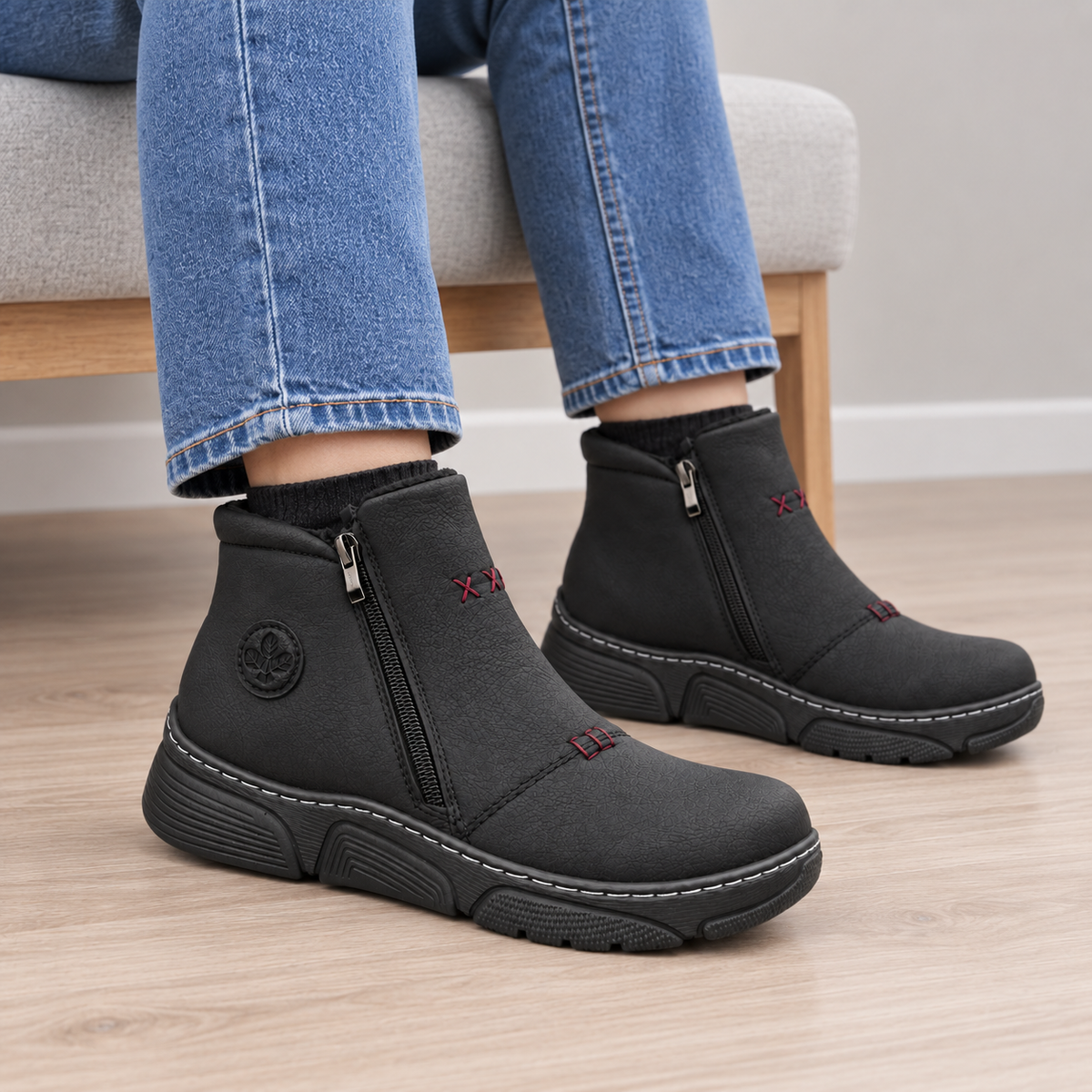 Botki Damskie (36-42) 12Par D1504-1 BLACK