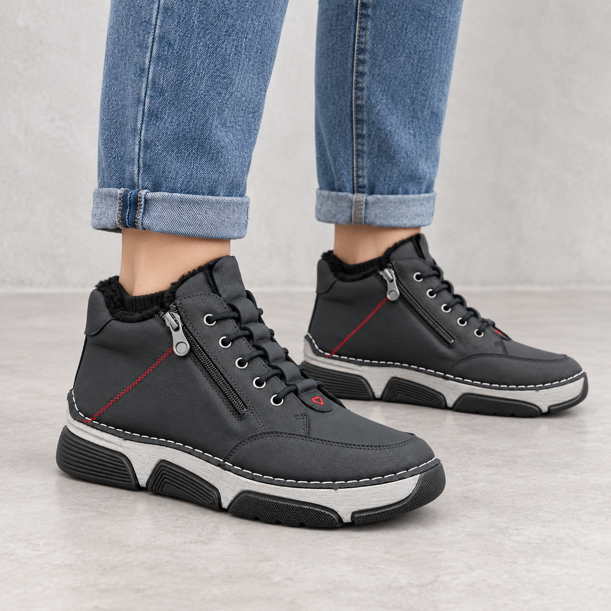 Botki Damskie (36-42) 12Par D1505-1 BLACK