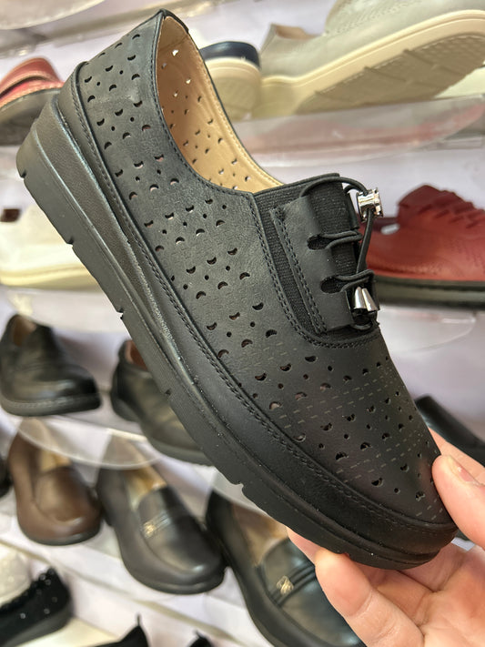 Półbuty Damskie D8612-1 (36-42,12Par)