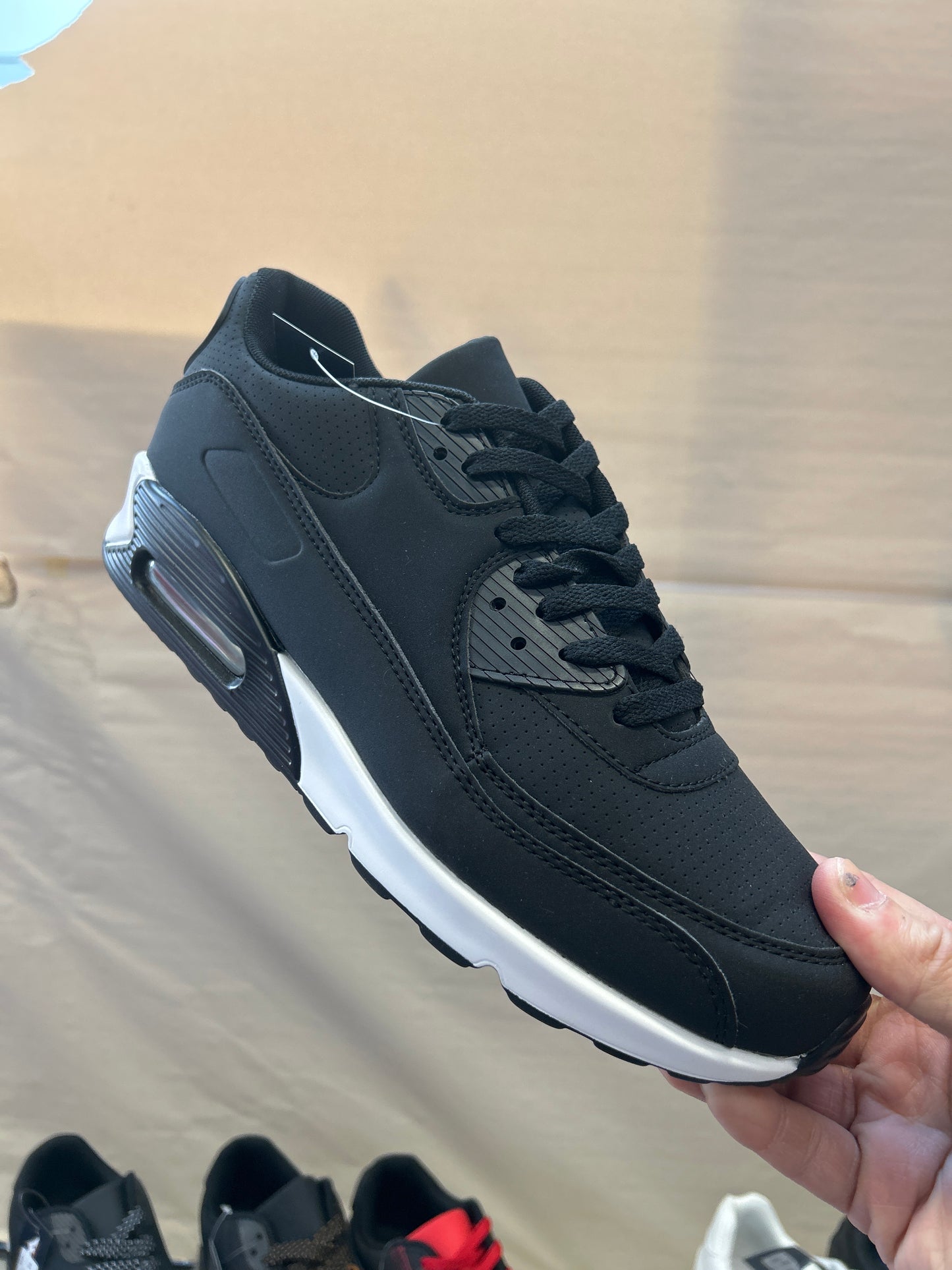 Buty Sportowe Męskie U8105-4  (41-46,12par)