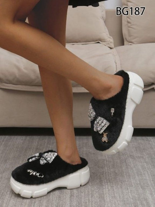Kapcie Damskie Bg187 (36-41,12p) Black