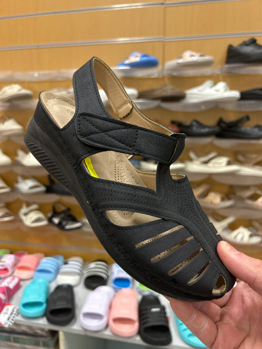 Sandały damskie D21362-1 (36-42,12Par)