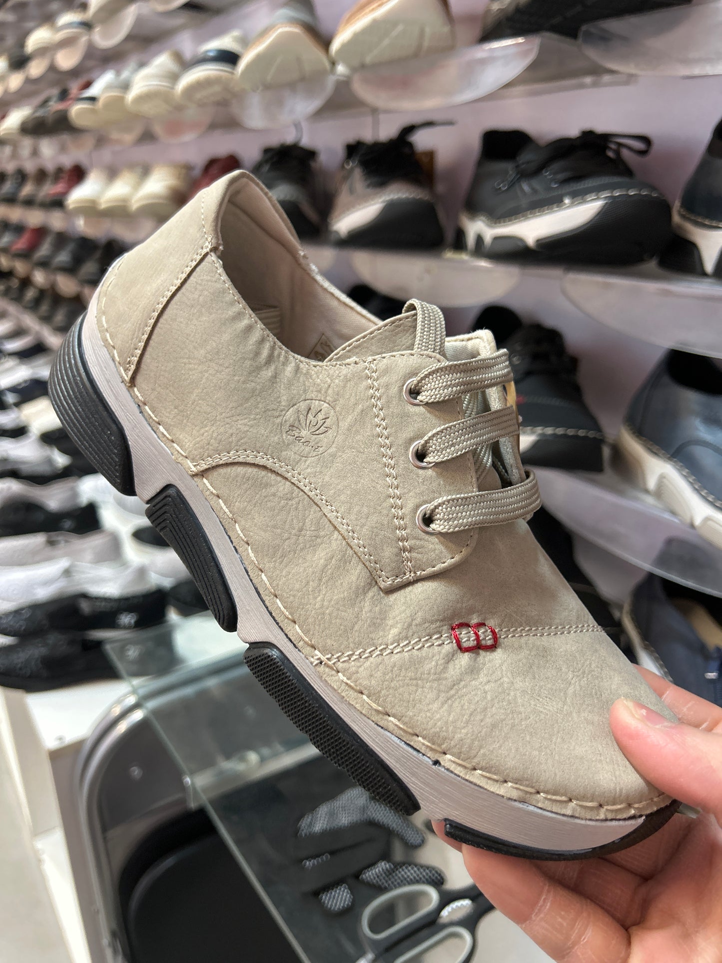 Buty Sportowe Damskie 9002-7 (36-41,12par)