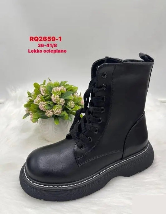 Botki na płaskim- LEKKO OCIEPLANE (36-41, 8par) RQ2659-1 BLACK