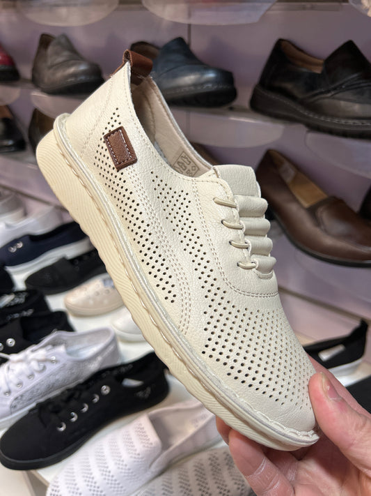 Półbuty Damskie D25152-4 (36-42,12Par)