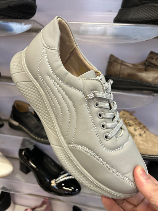 Buty Sportowe Damskie D26132-2 (36-41,12par)