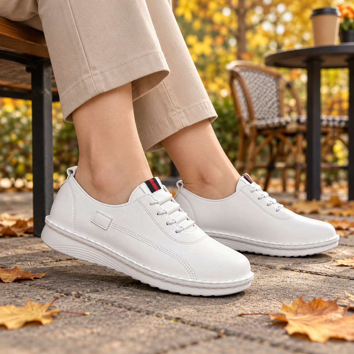 Półbuty Damskie D50-8 (36-42,12Par)  White