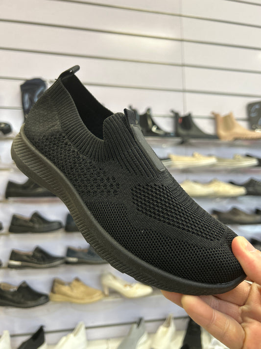 Buty Sportowe Damskie D24003-21 (36-41,12par)