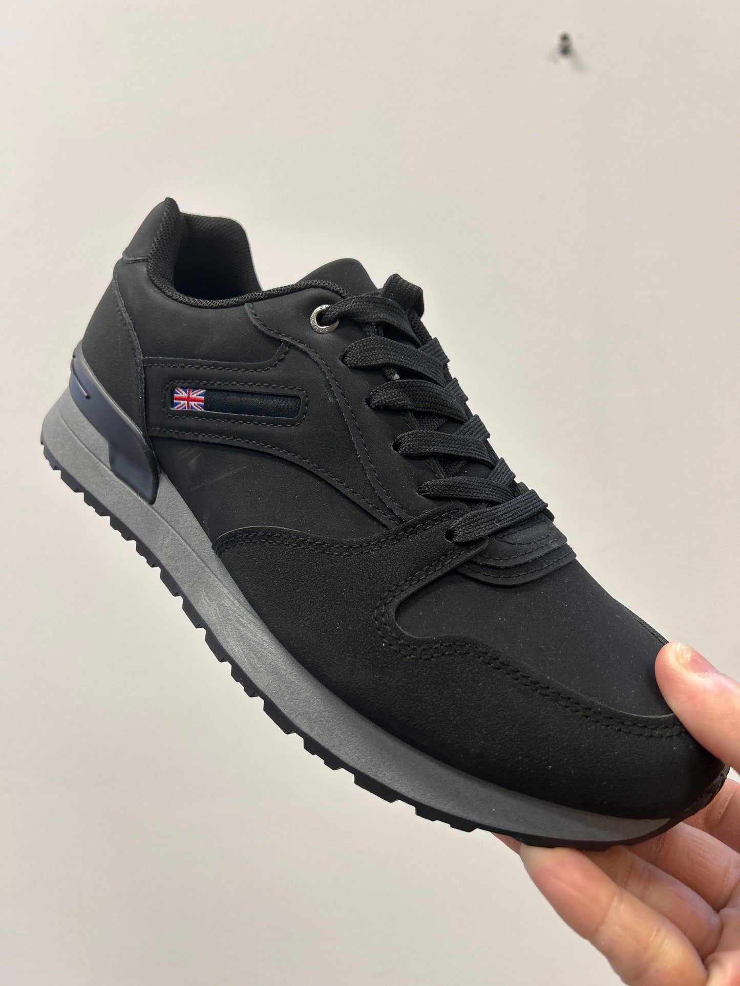 Buty Sportowe Męskie U3201-1  (40-45,12par)