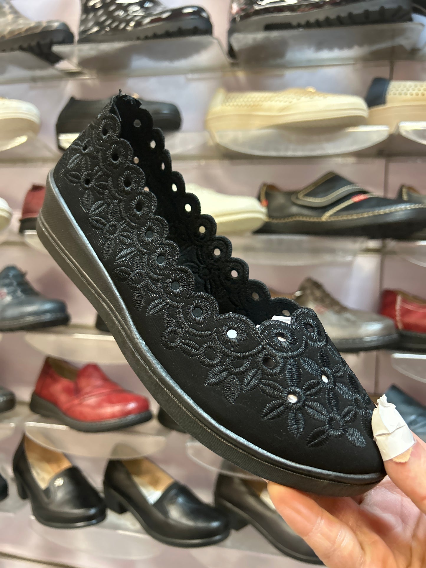 Trampki damskie (36-41,12P) D11044-21