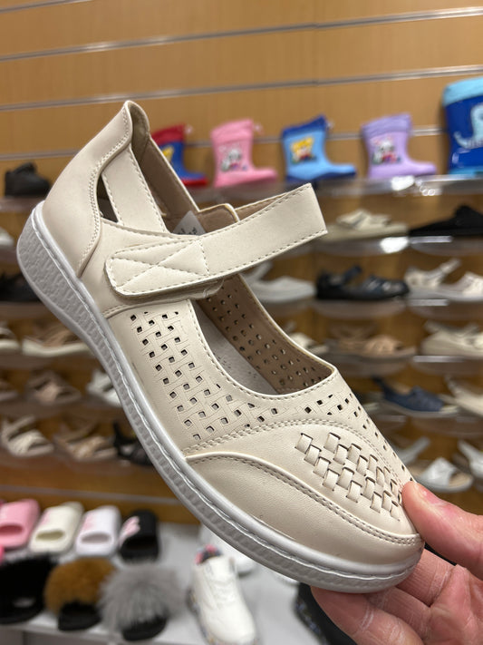 Sandały damskie D69-3 (36-42,12Par)