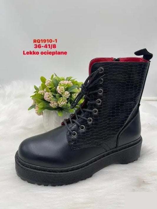 Botki na płaskim- LEKKO OCIEPLANE (36-41, 8par) RQ1910-1 BLACK