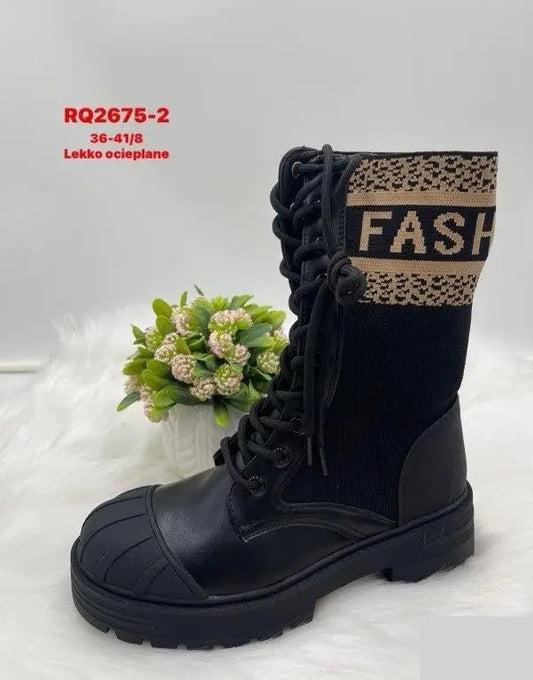 Botki na płaskim- LEKKO OCIEPLANE (36-41, 8par) RQ2675-2 BLACK