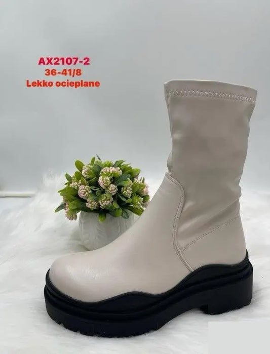 Botki na płaskim- LEKKO OCIEPLANE (36-41, 8par) AX2107-2 BEIGE