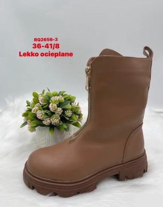 Botki na płaskim- LEKKO OCIEPLANE (36-41, 8par) RQ2656-3 BROWN