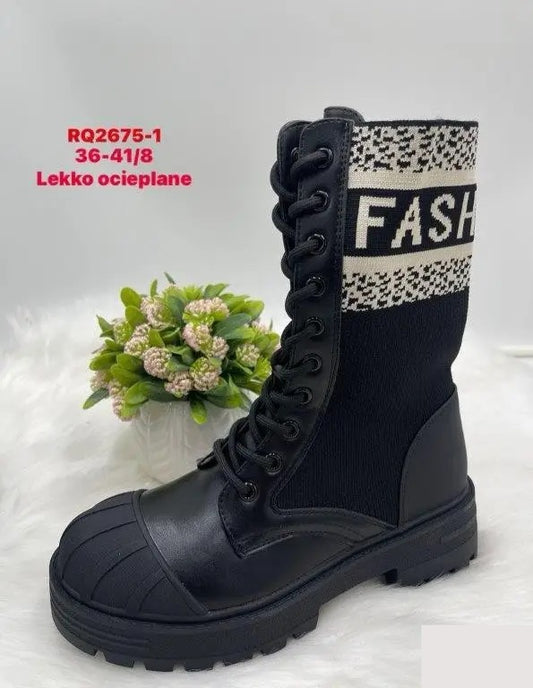 Botki na płaskim- LEKKO OCIEPLANE (36-41, 8par) RQ2675-1 BLACK