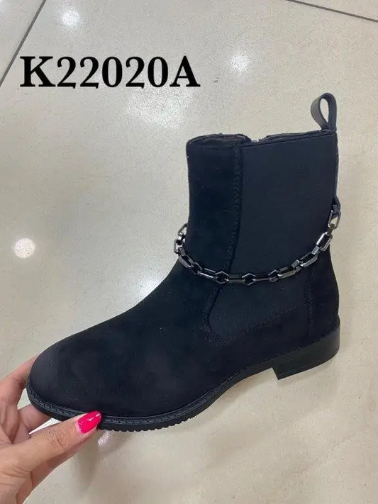 Botki na płaskim damskie (36-41, 12par) K22020A BLACK