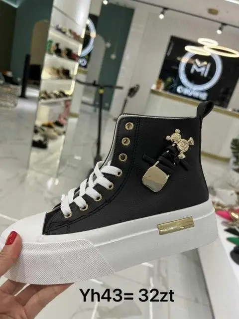 Trampki wiążane damskie (36-41, 12par) Yh43 BLACK