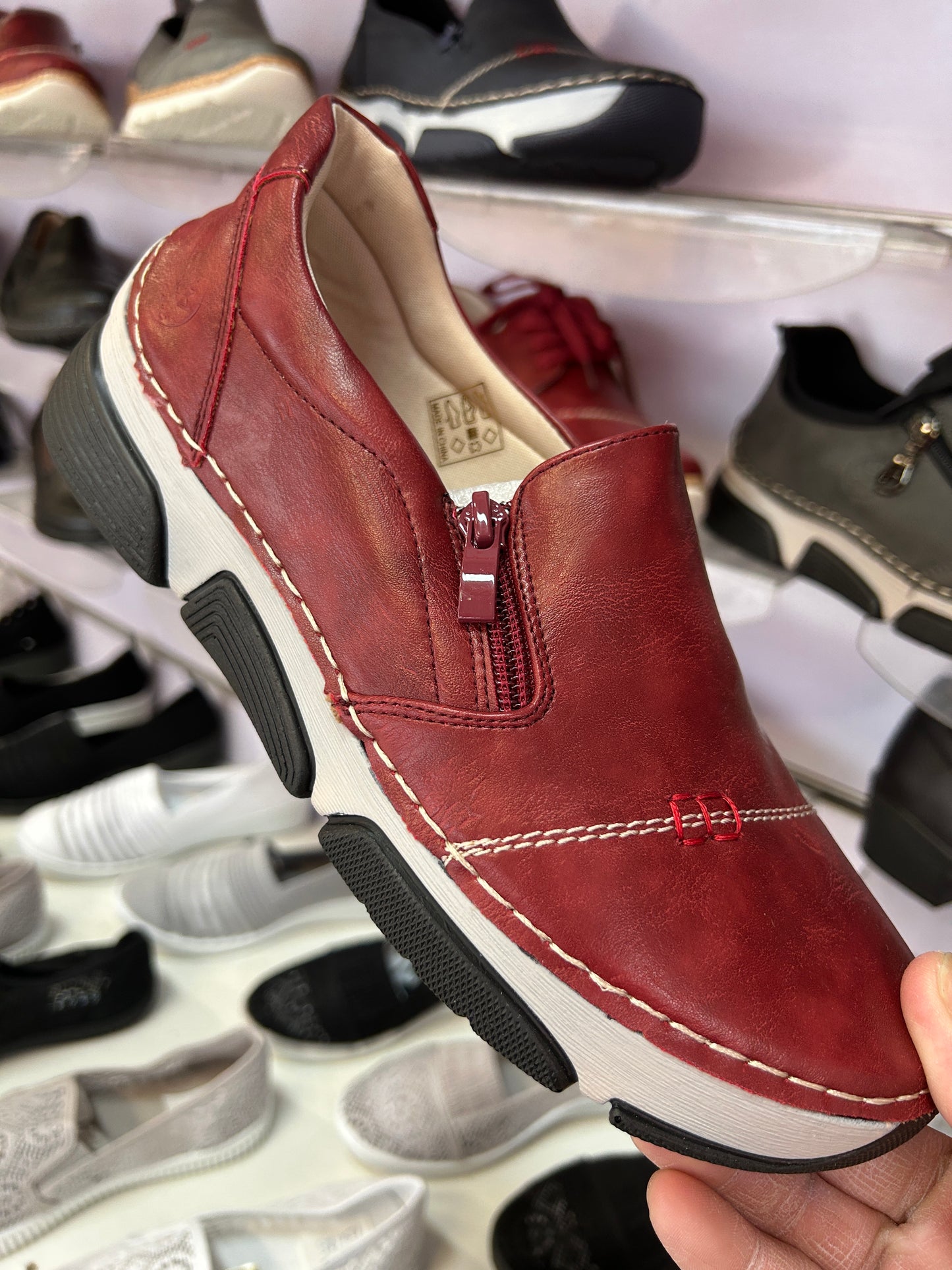 Buty Sportowe Damskie 9008-4 (36-41,12par)