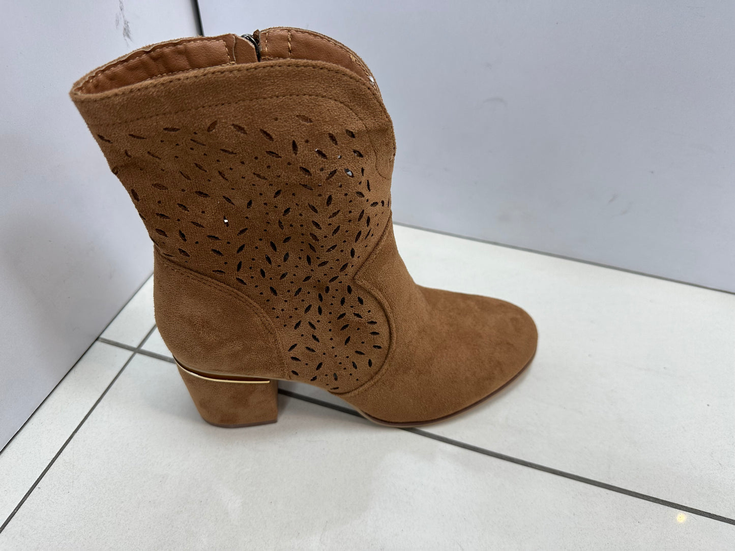 Eleganckie Buty Damskie D7251（36-41，12par）
