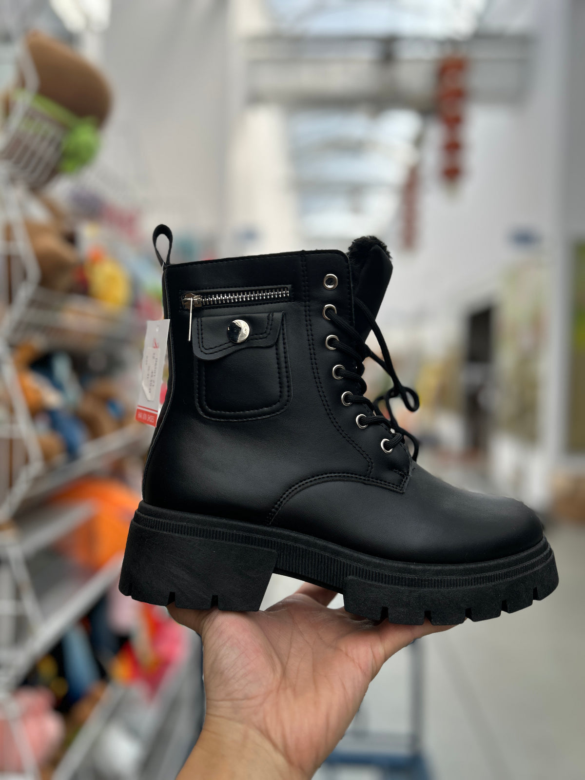 Botki Śniegowce damskie (36-41, 12par) D6501-21 BLACK