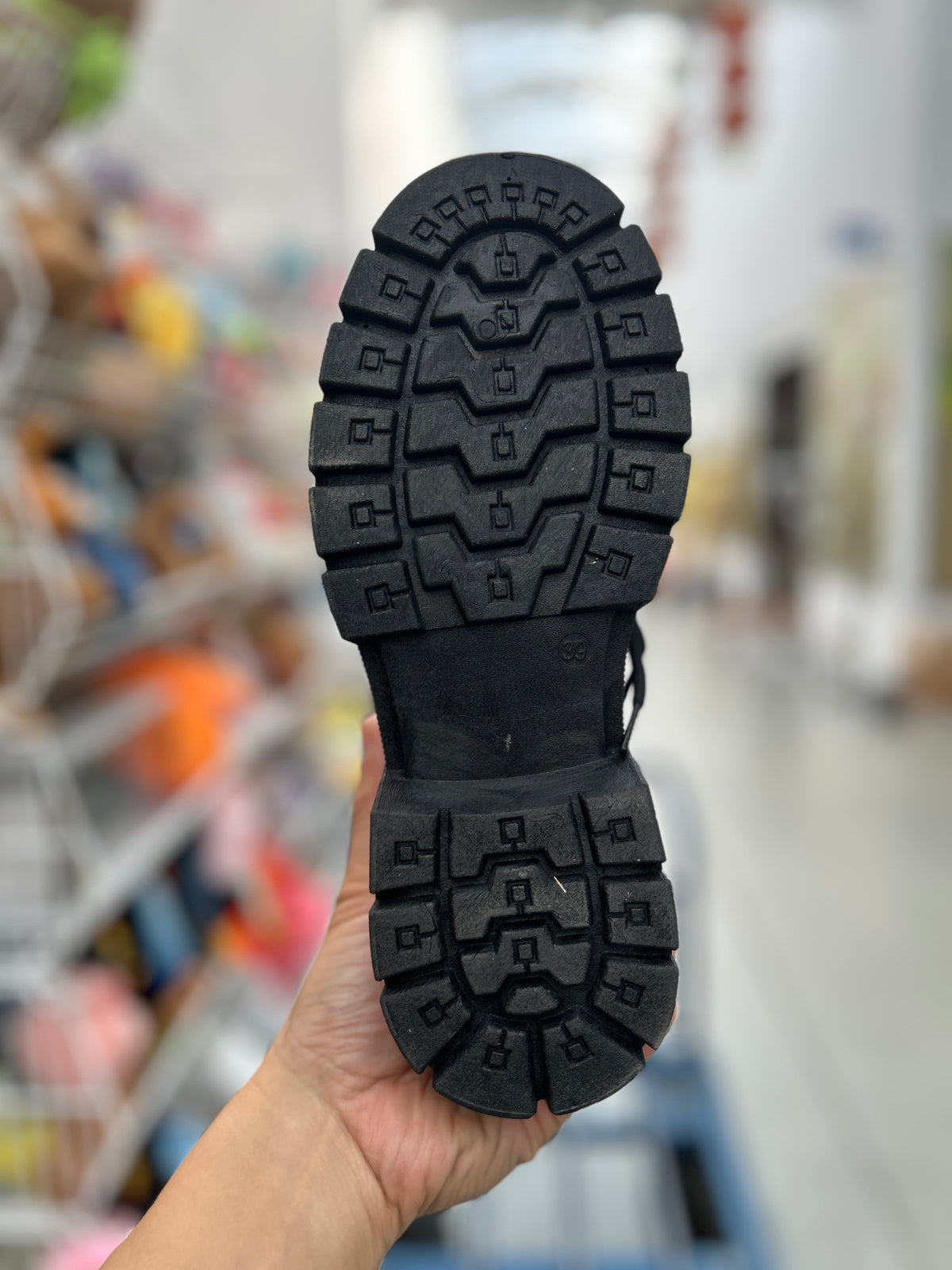 Botki Śniegowce damskie (36-41, 12par) D6501-21 BLACK
