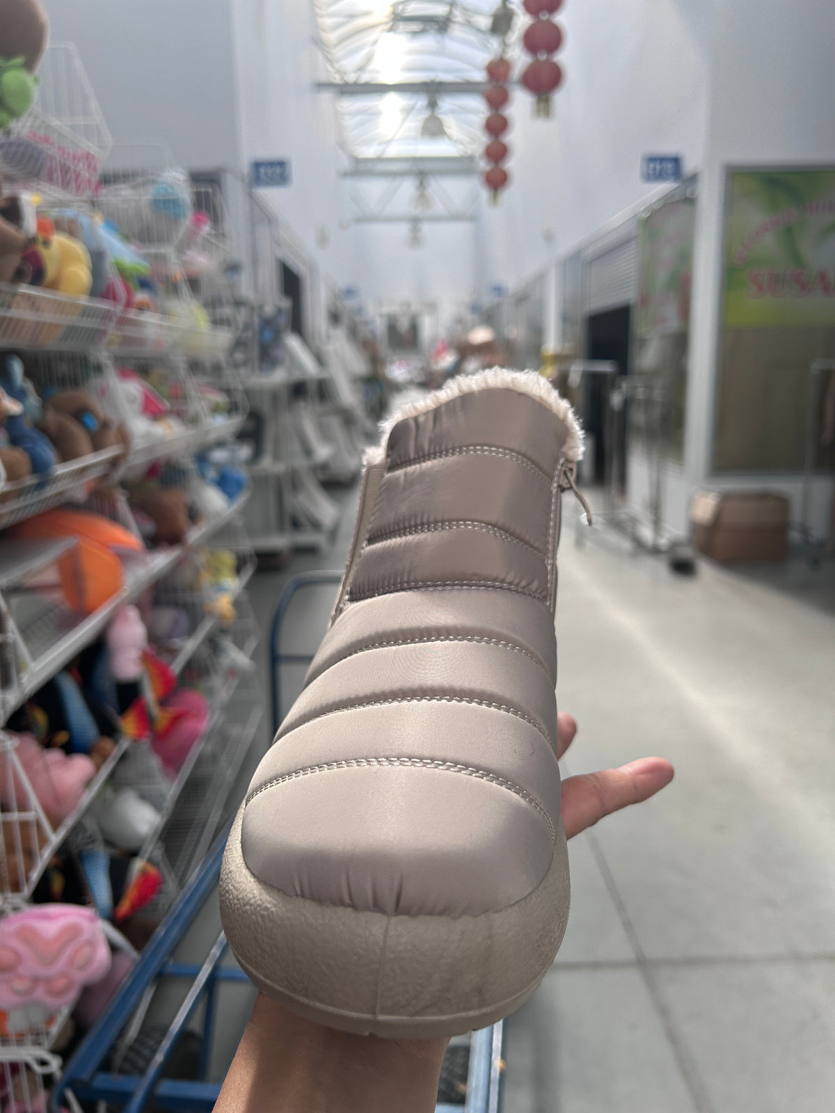 Botki Śniegowce damskie-OCIEPLANE (36-42, 12par) D7513-4 BEIGE