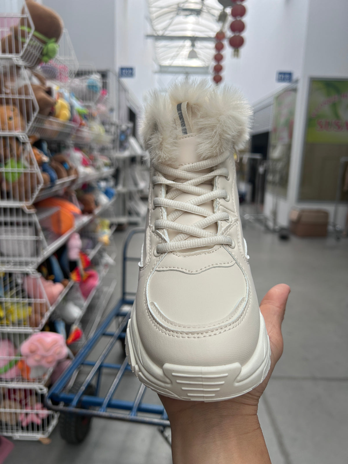 Botki Śniegowce damskie (36-41, 12par) D9303-4 BEIGE