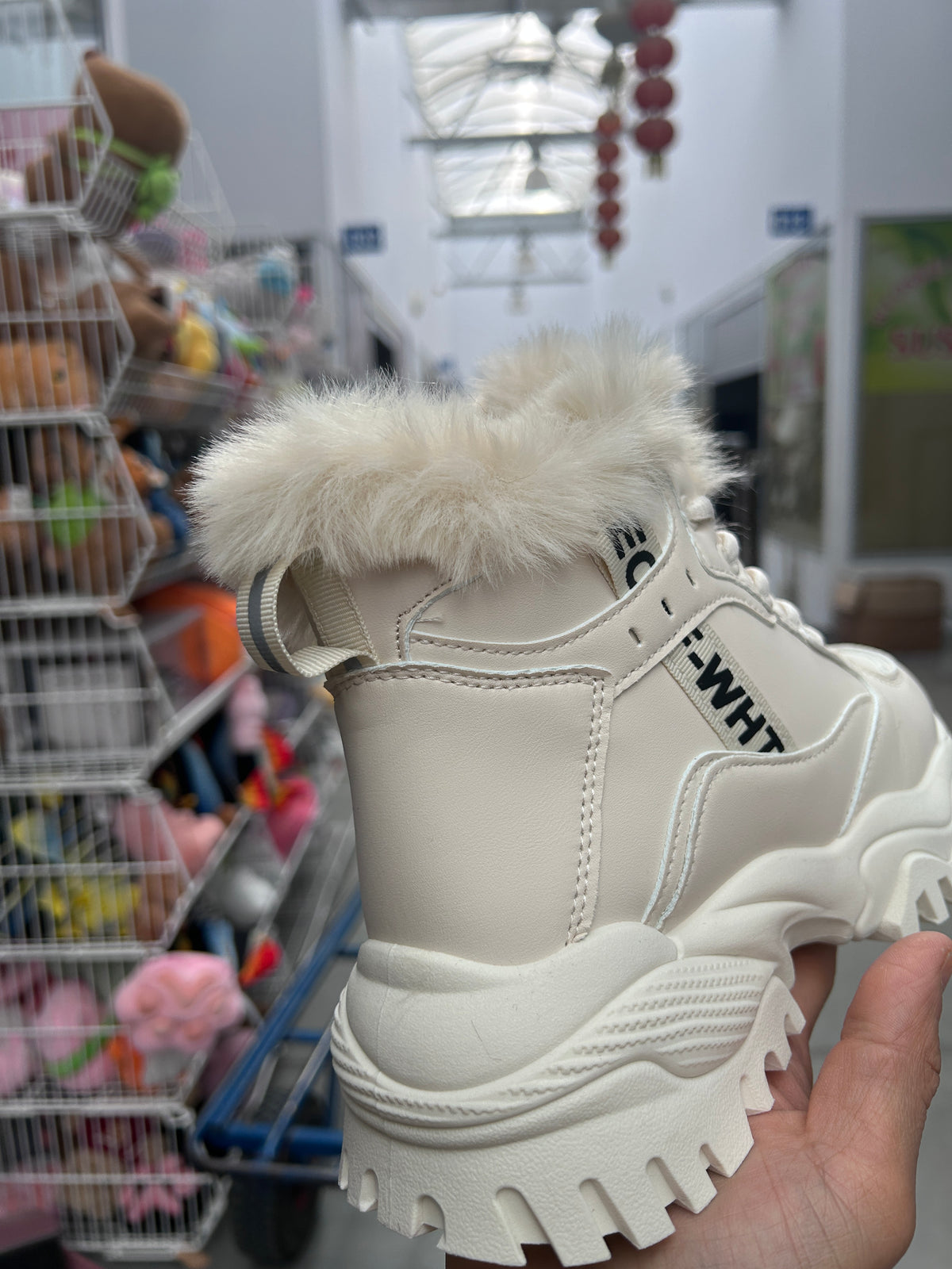 Botki Śniegowce damskie (36-41, 12par) D9303-4 BEIGE
