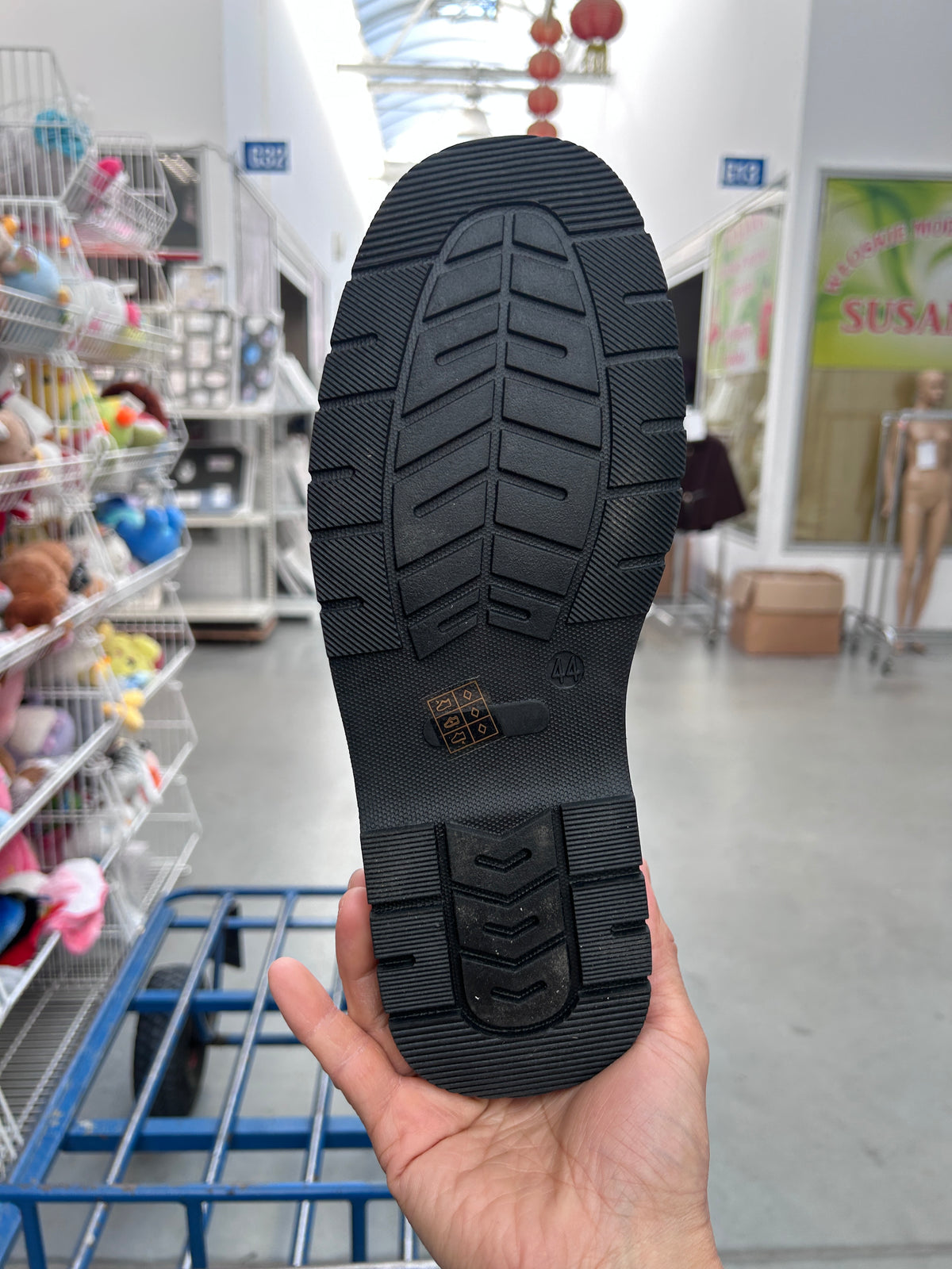 Półbuty męskie Fl056-19 (40-46) 12par