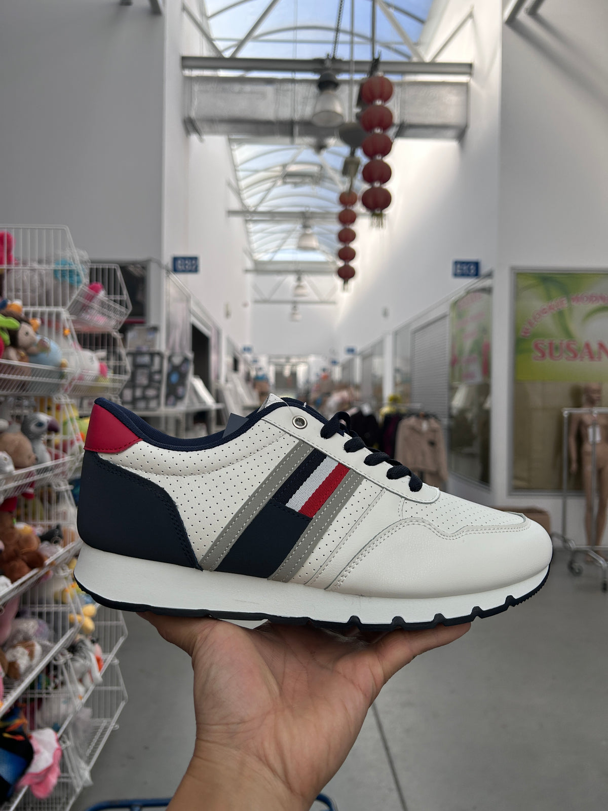 Buty Sportowe Męskie U610-5 (41-46,12par) WHITE