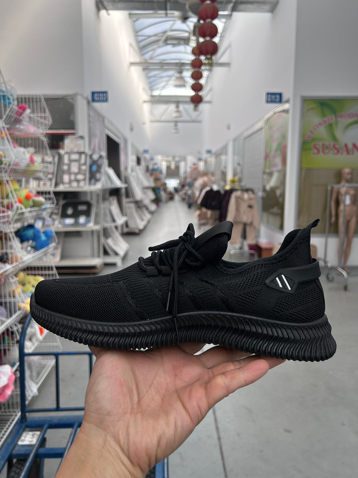 Buty Sportowe Męskie W24001 Black  (41-46,12par)