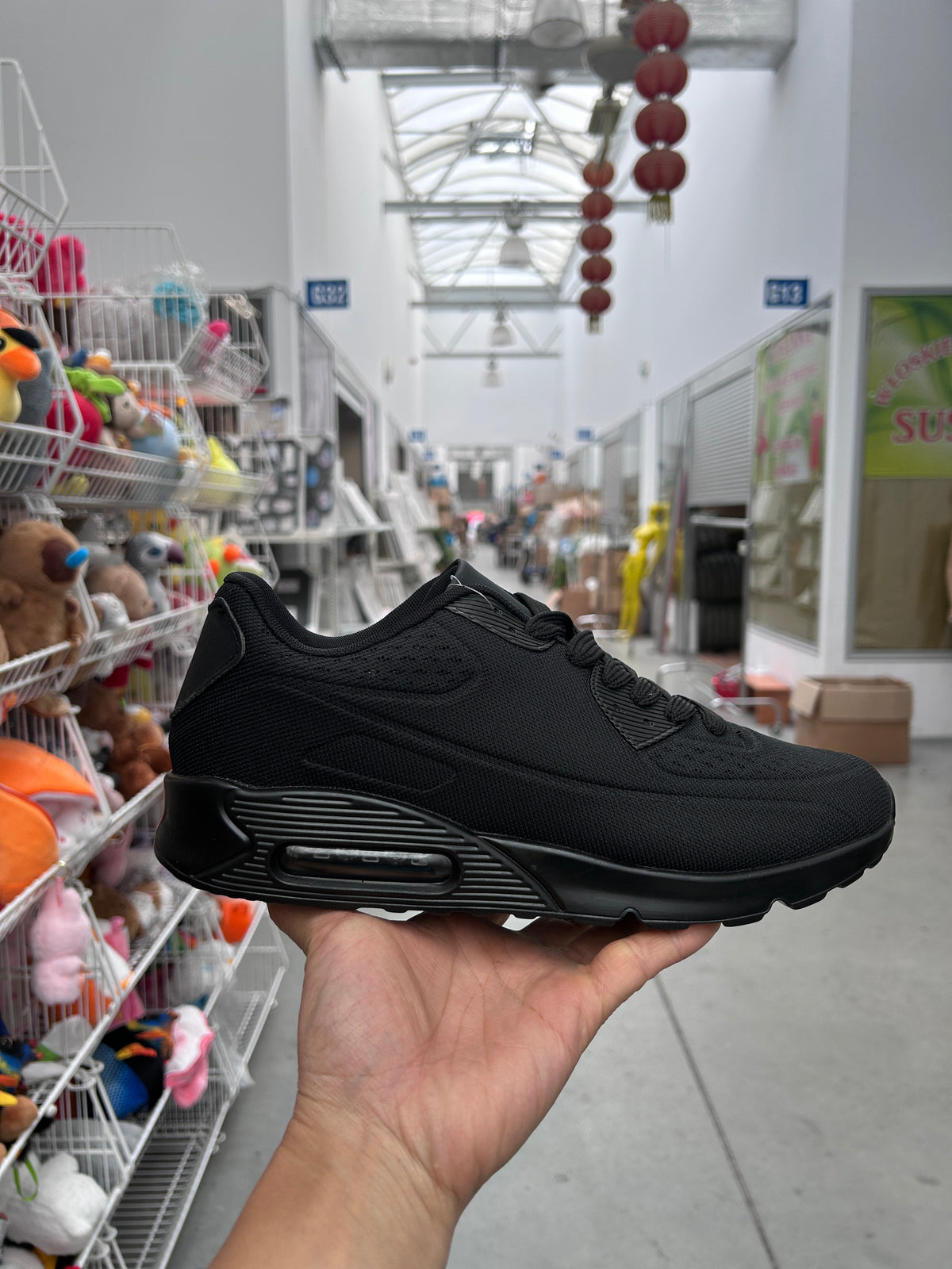 Buty Sportowe Męskie U711-21  (41-46,12par)