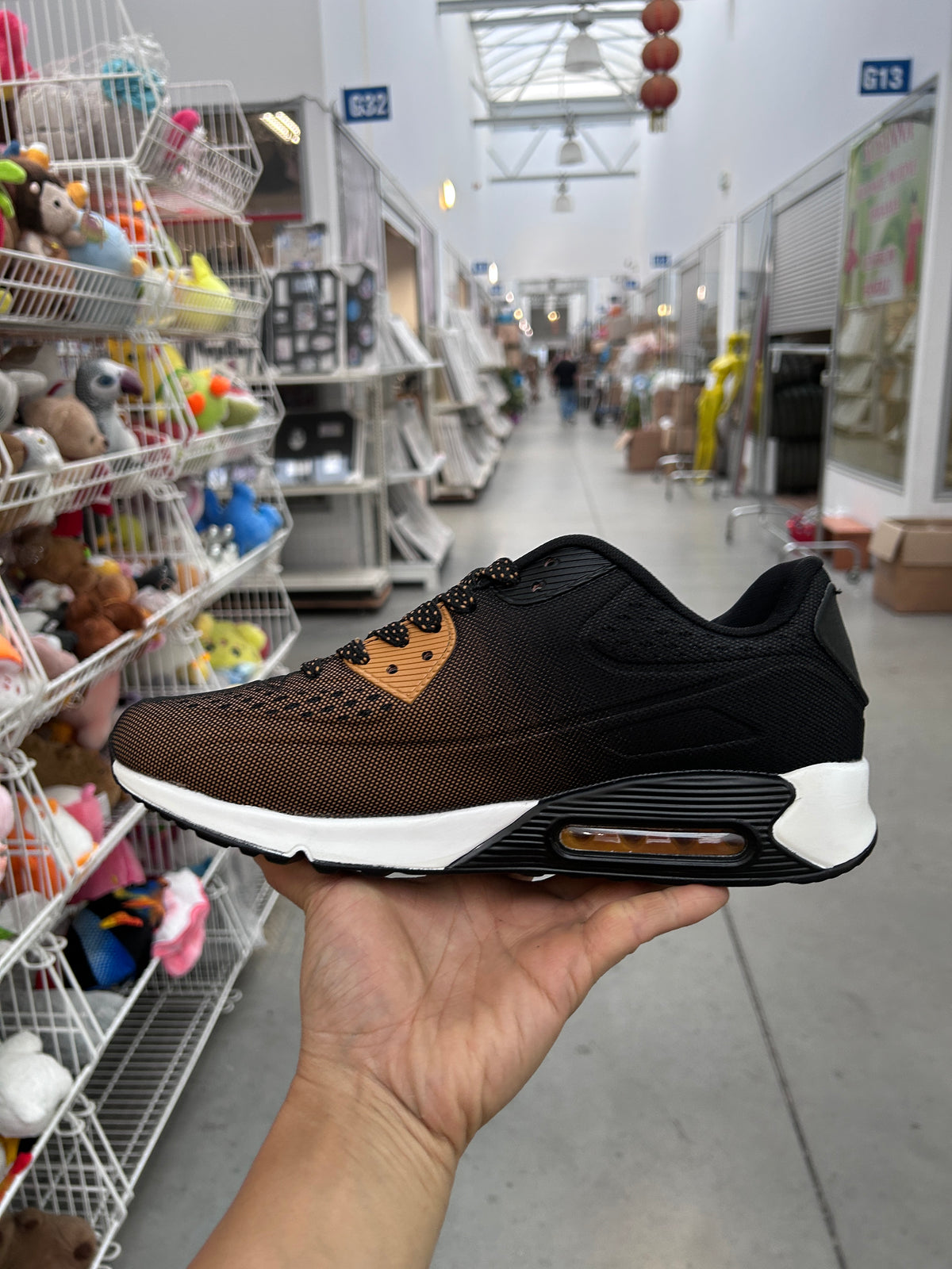 Buty Sportowe Męskie U711-6  (41-46,12par)