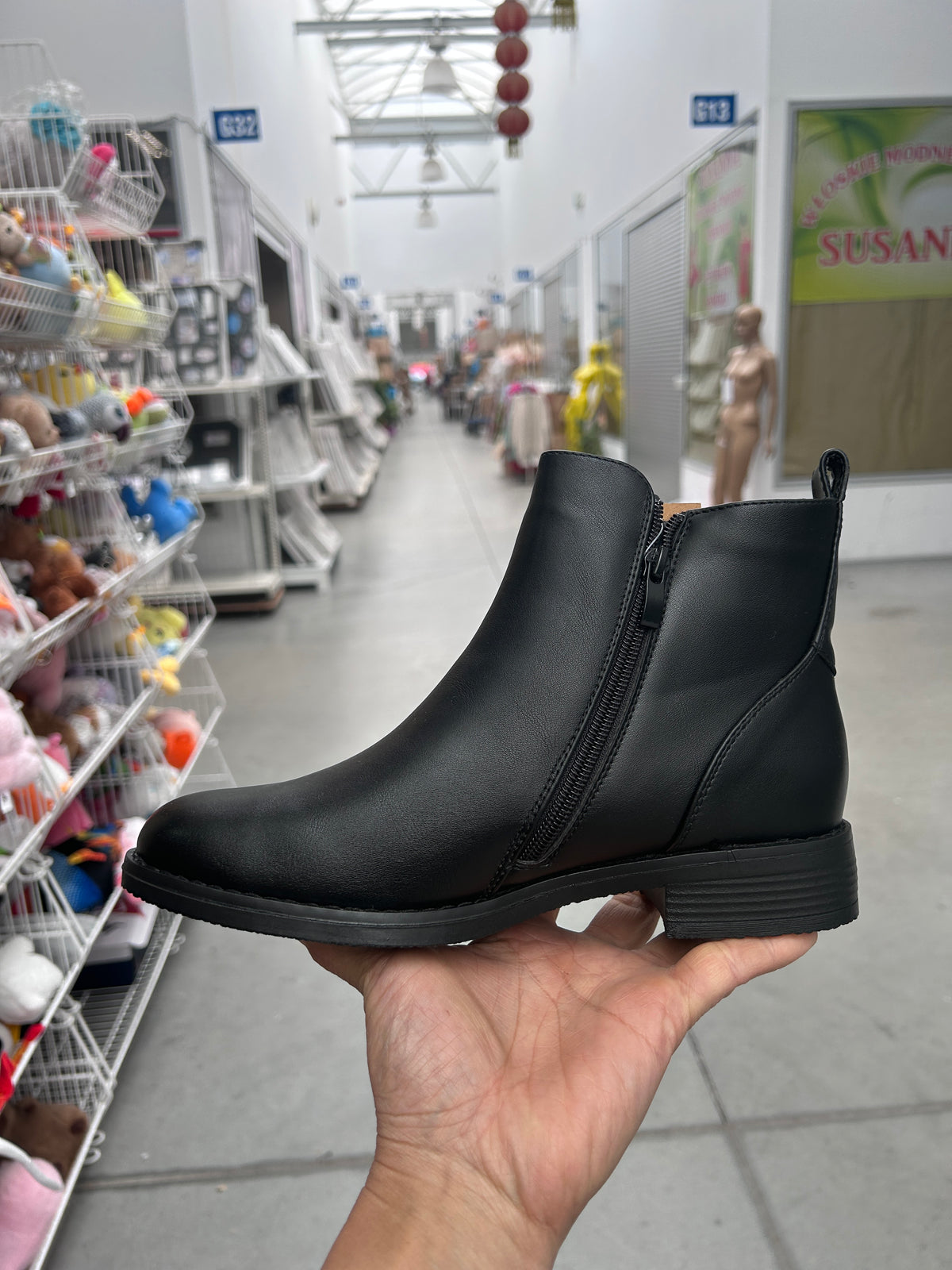 Botki damskie (36-41, 12par) 6788-9 BLACK