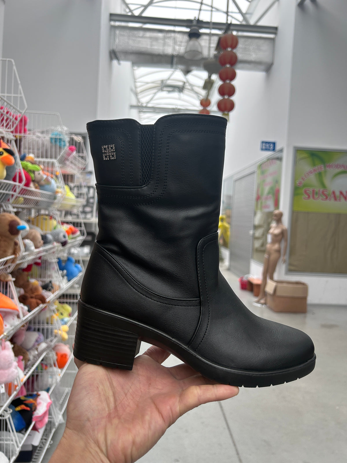 Botki Damskie (36-42) 12Par 7109-21 BLACK