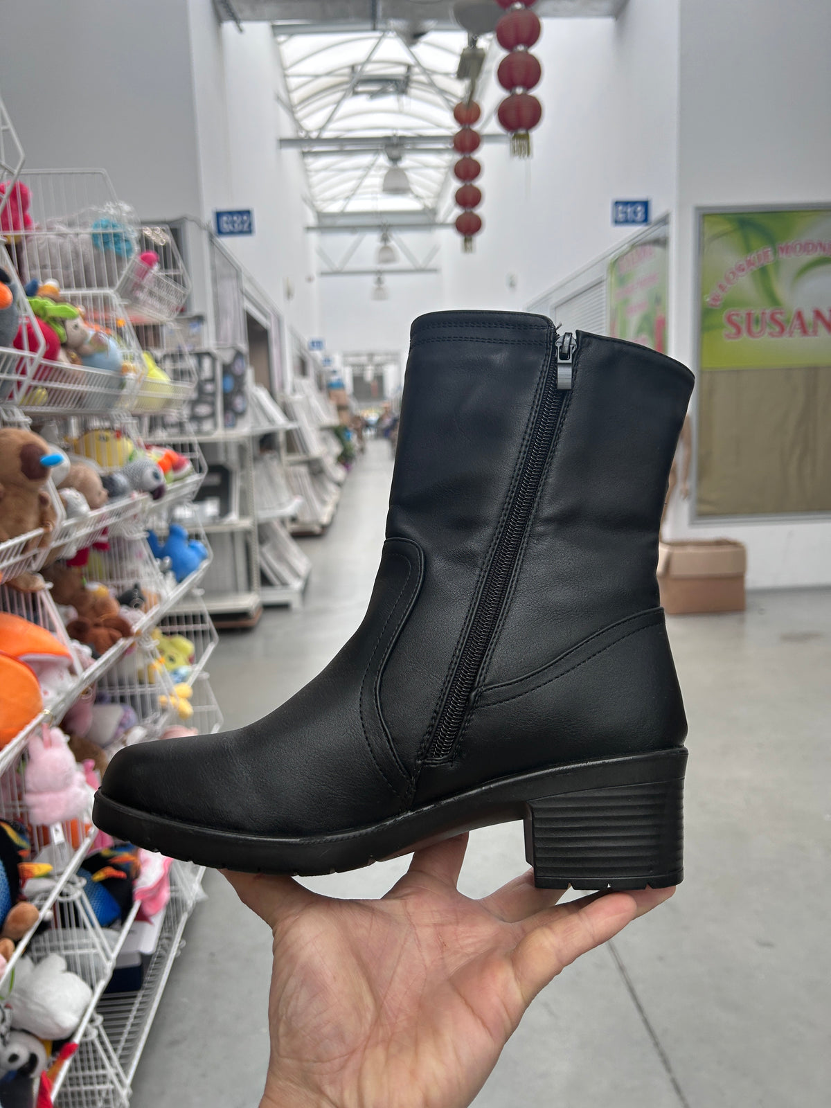 Botki Damskie (36-42) 12Par 7109-21 BLACK