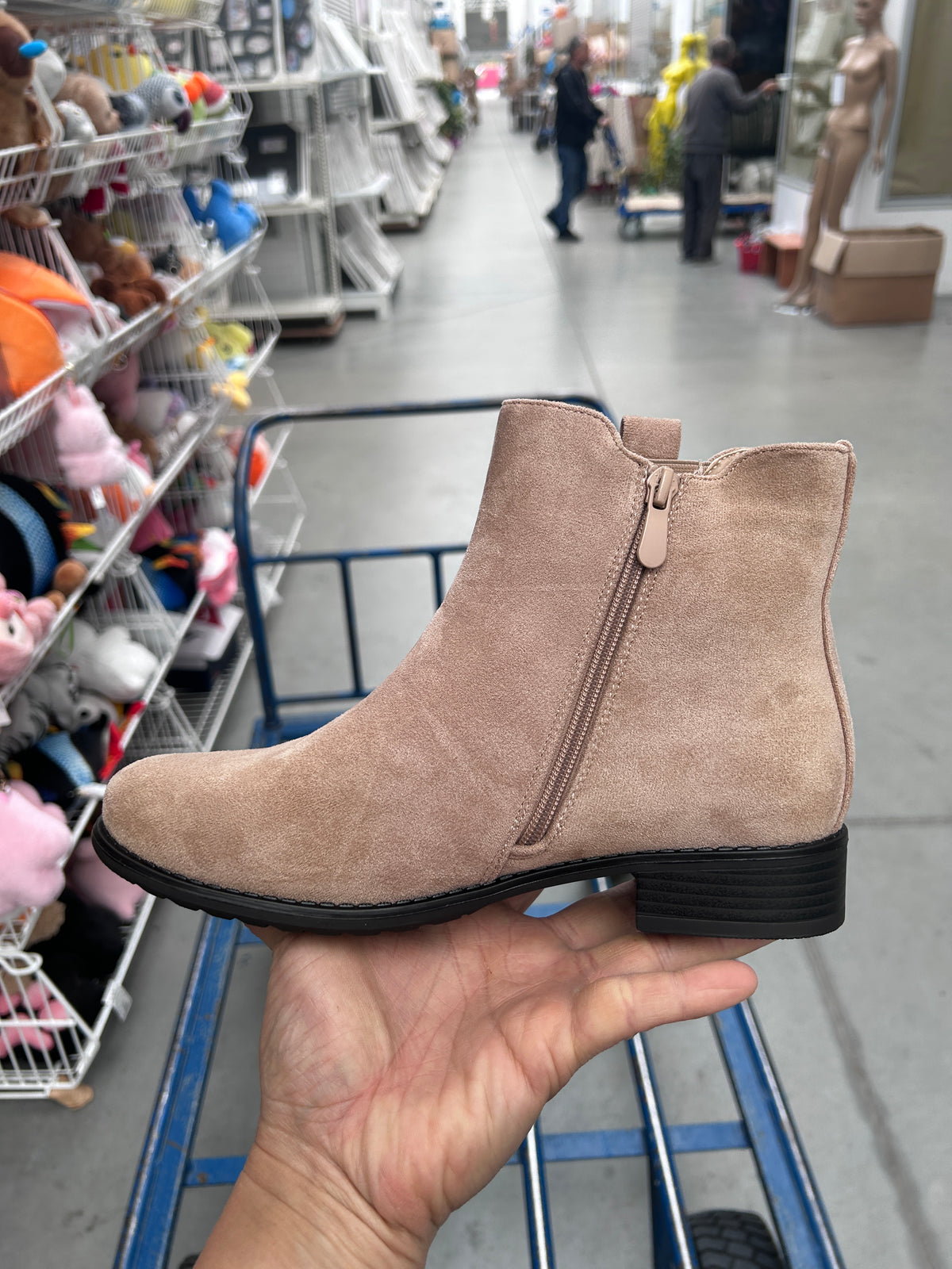 Botki na płaskim (36-41, 12par) H2178C KHAKI