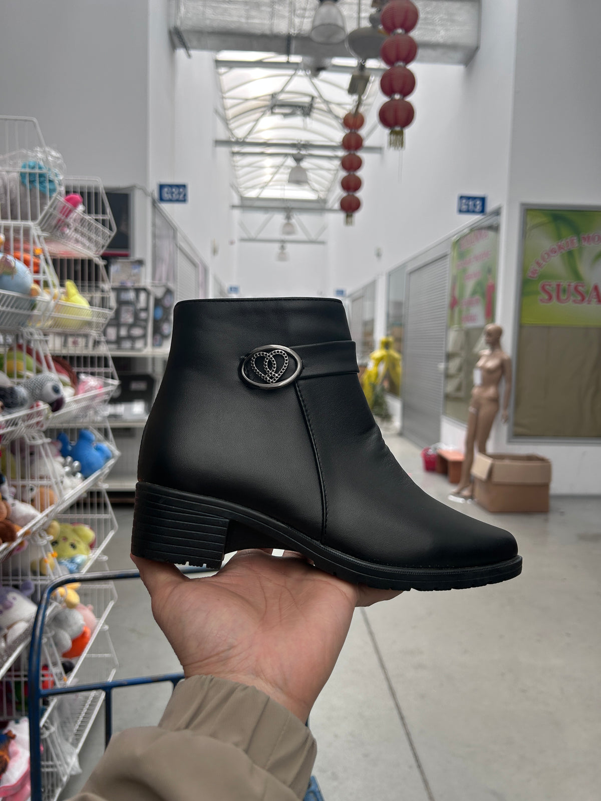 Botki Damskie (37-42) 12Par D91-1 BLACK
