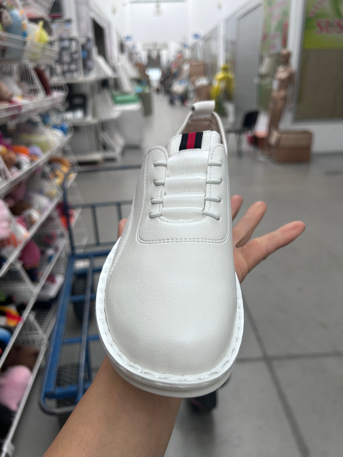 Półbuty Damskie D50-8 (36-42,12Par)  White