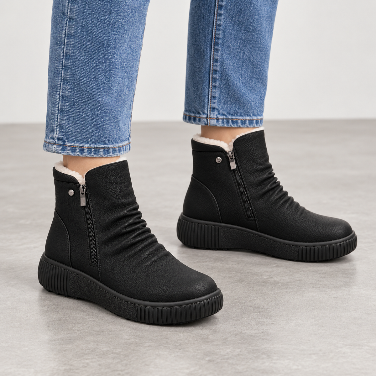 Botki Damskie (36-42) 12Par M218-1 BLACK